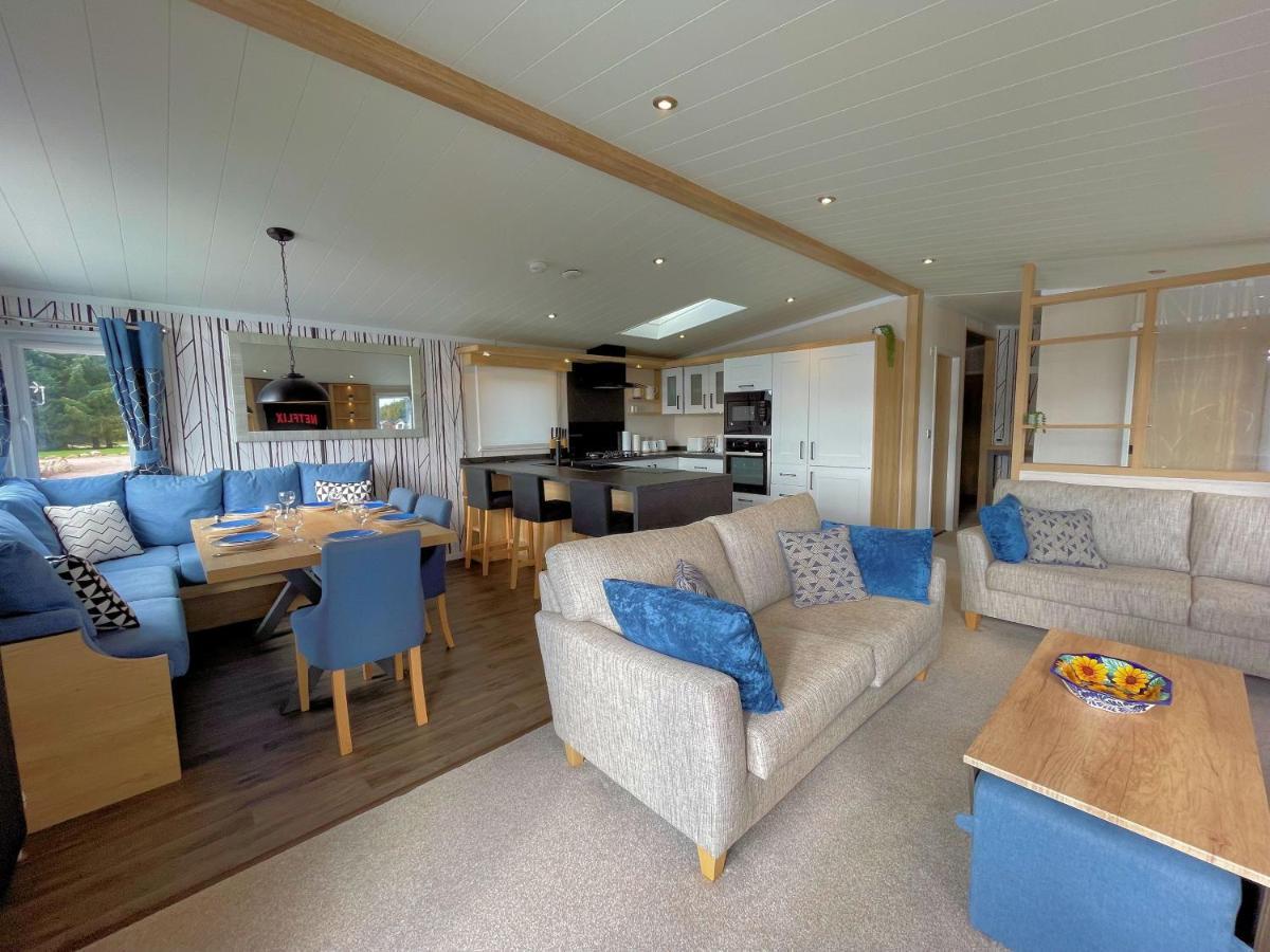 Luxury Lakeside Lodge With Htub Beautiful Views Annan Ngoại thất bức ảnh